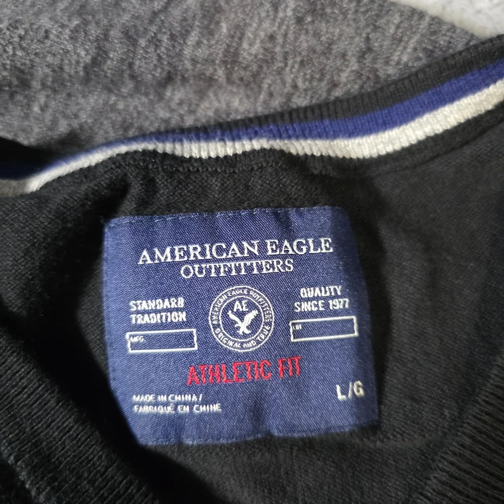 American Eagle Mens L V-Neck Sweater Black Grey Athletic Fit Cotton Logo 2pk